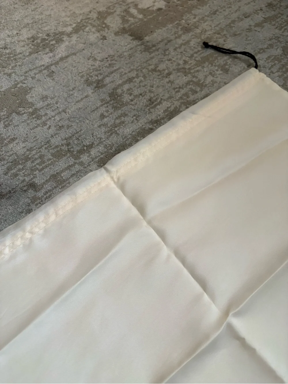 Coach Satin Dust Bag Off White Size C Medium Large Like New